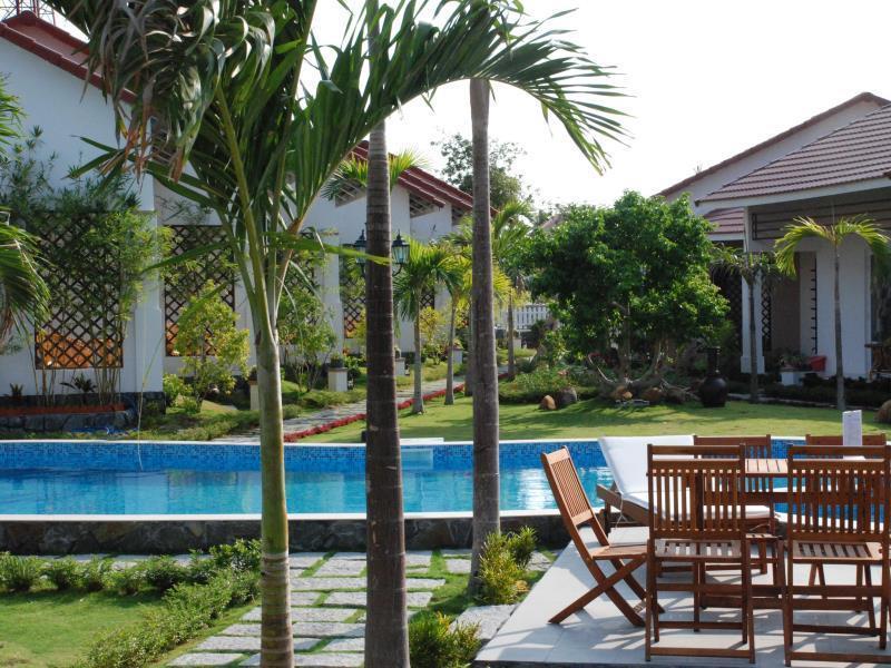 Kim Village Resort Mui Ne ファンティエット エクステリア 写真